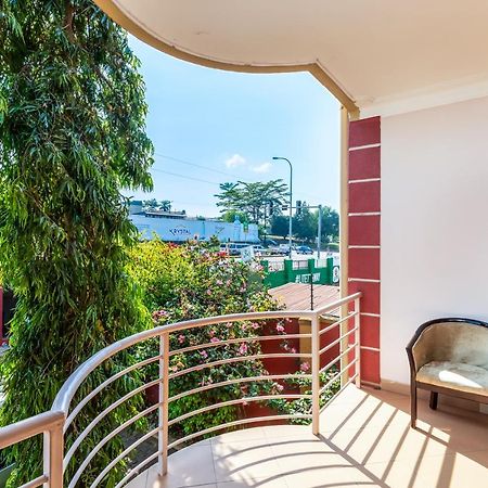 Entebbe Traveller'S Hotel Exterior photo